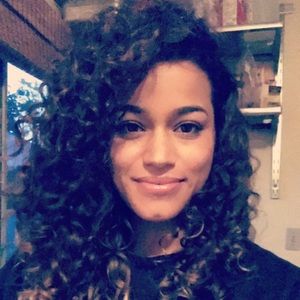 Meet your Posher, Lydia